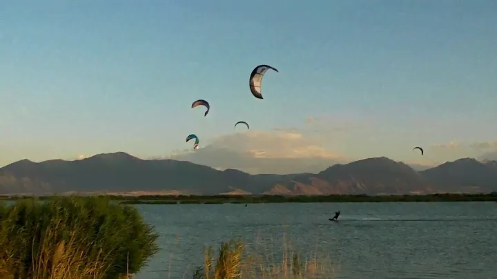 Ozone Zephyr 17m Kite in Action